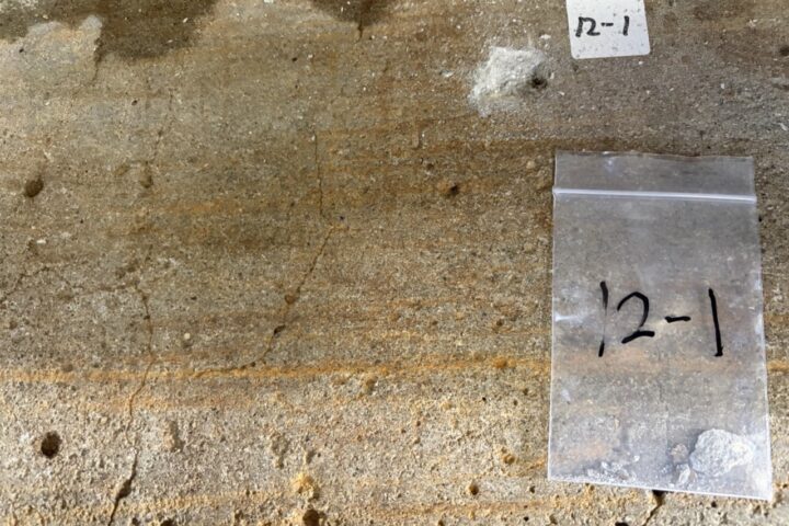 某公共施設アスベスト含有建材分析調査・事前調査の調査写真