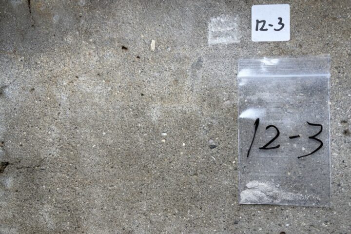 某公共施設アスベスト含有建材分析調査・事前調査の調査写真