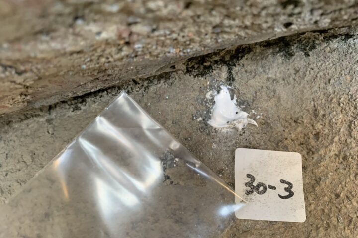 某公共施設アスベスト含有建材分析調査・事前調査の調査写真