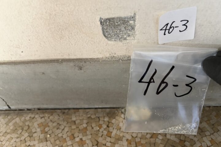 某公共施設アスベスト含有建材分析調査・事前調査の調査写真