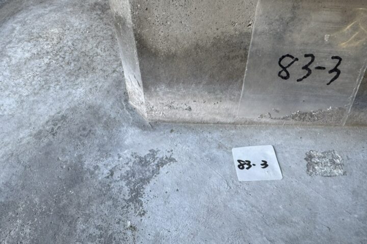 某公共施設アスベスト含有建材分析調査・事前調査の調査写真