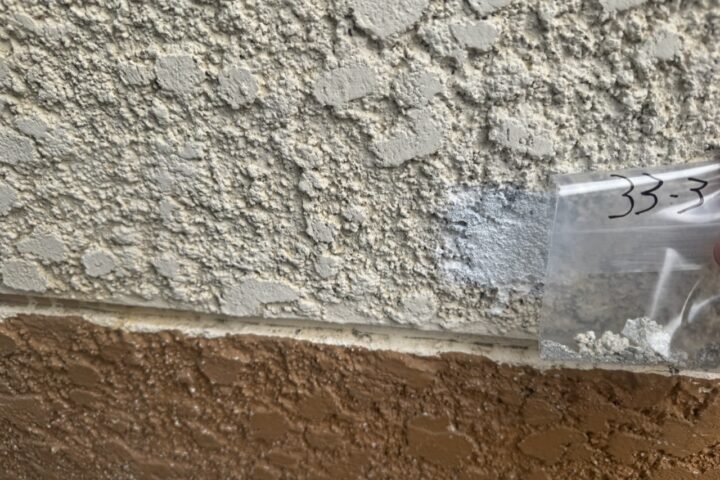 某○○寮建材採取及びアスベスト分析調査業務の調査写真