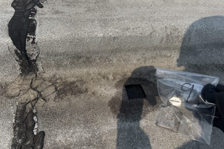 某マンション改修工事の調査写真